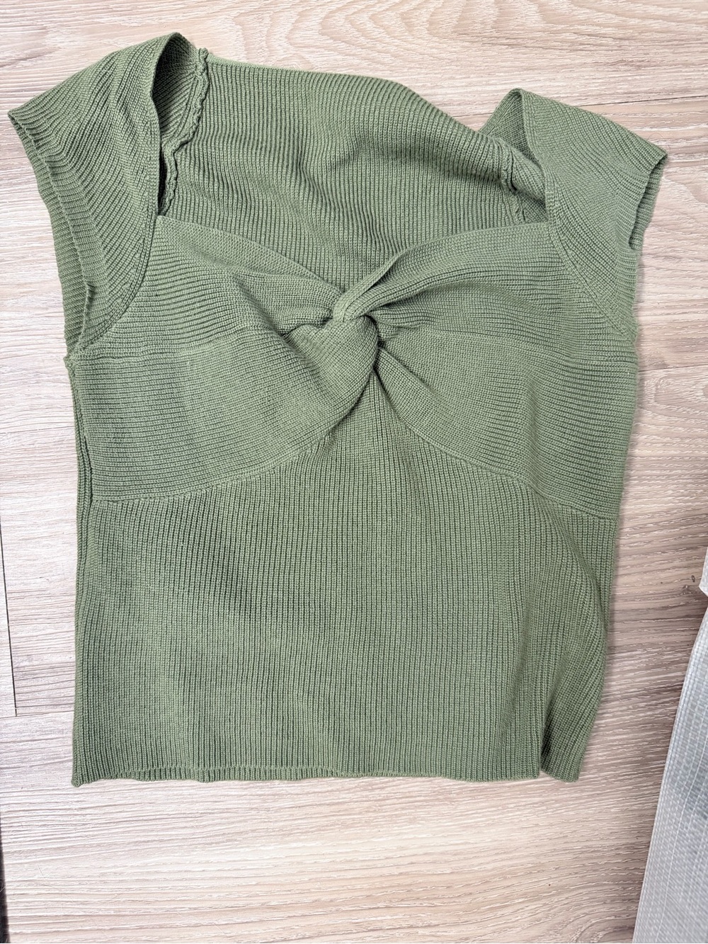 Source Unknown Olive Twist-Front Ribbed Tank